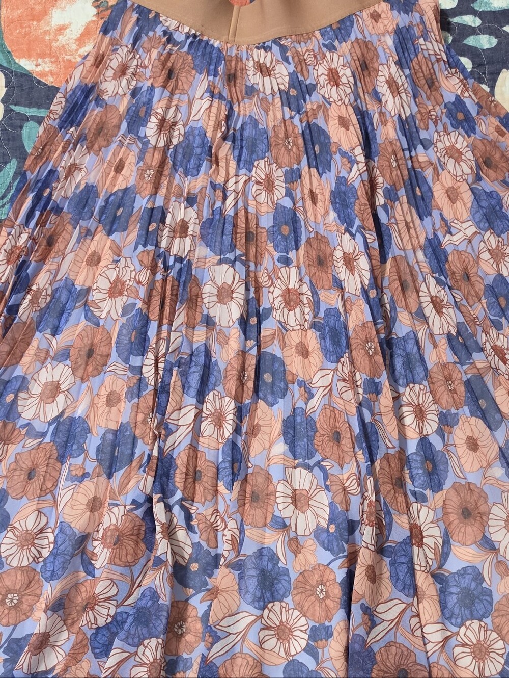 Wilfred Floral Pleated Maxi Skirt in Blue and Tan